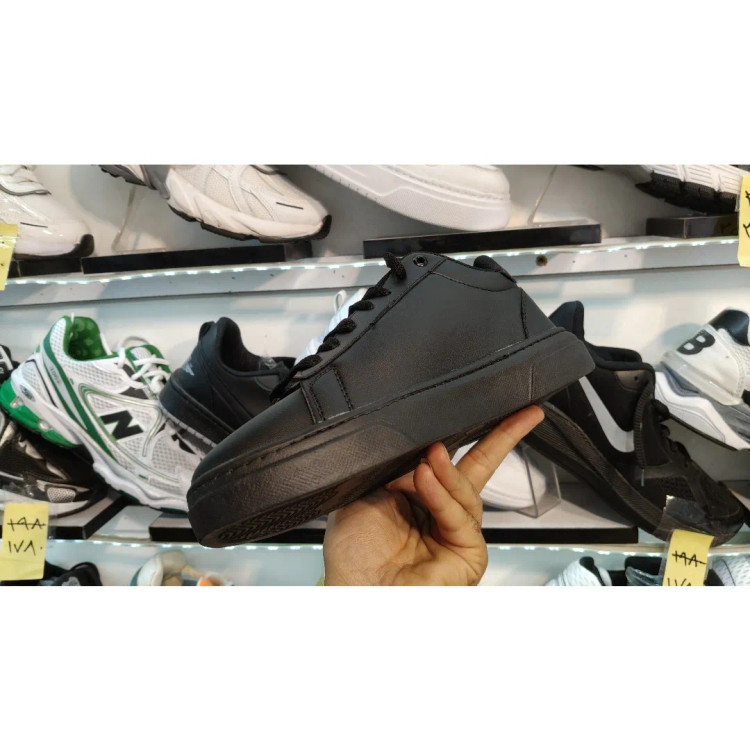 کفش اسپرت مردانه ونس مشکی دور دوخت ضد آب سایز 41 تا 44