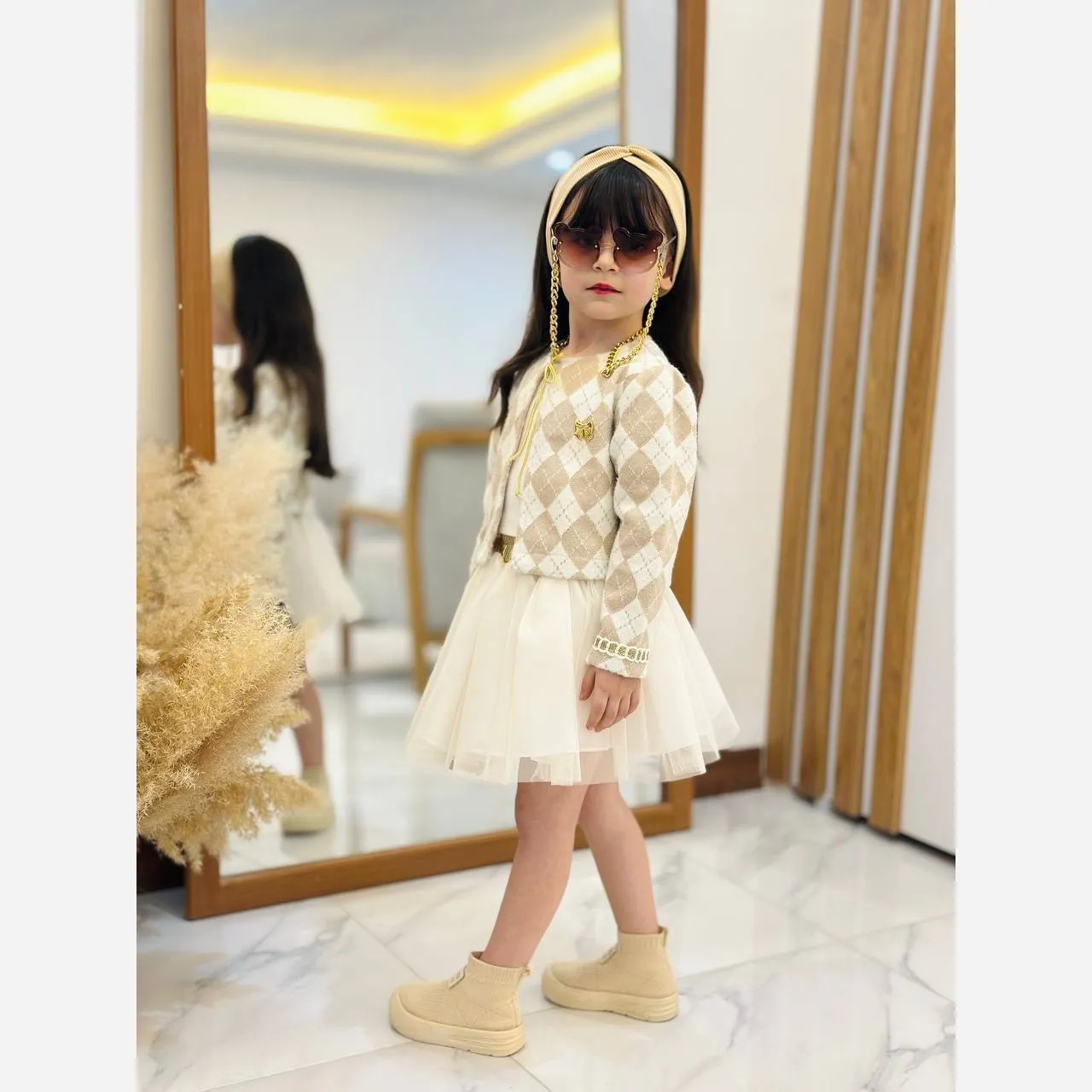 ست سه تیکه کت دامن و تاپ دخترانه لمزور شاین لمه و تور کریستال مناسب 7 تا 11 سال 4 رنگ