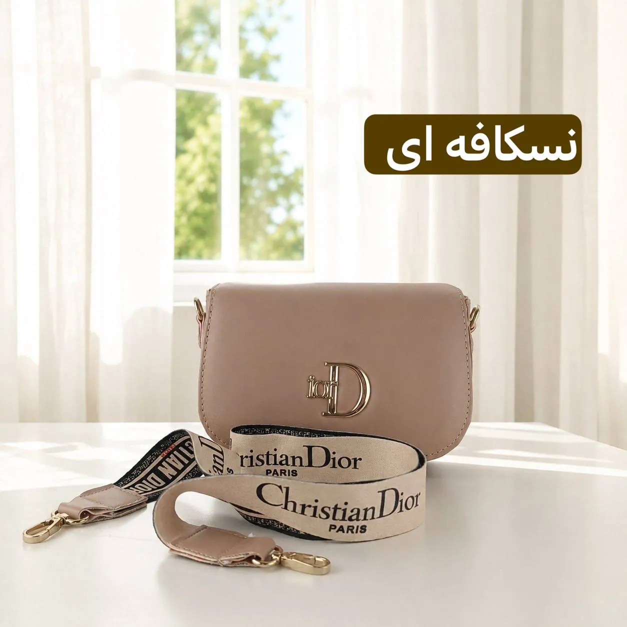 کیف پاسپورتی دخترانه چرم مصنوعی روزمره ابعاد 20 در 15 در 5 سانتیمتر