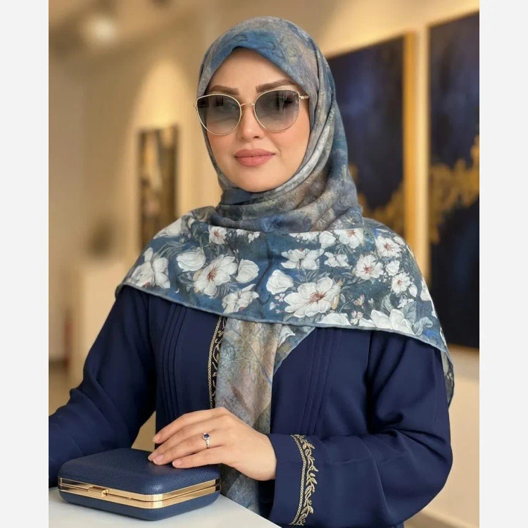 روسری نخ کاستوم قواره 140 طرح پتینه دور گل