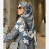 روسری نخ کاستوم قواره 140 طرح پتینه دور گل