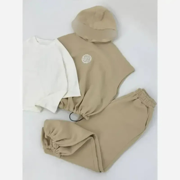 ست 3 تیکه وست شلوار و تیشرت مدل راینا جنس دورس حوله ای توکرکی فریسایز